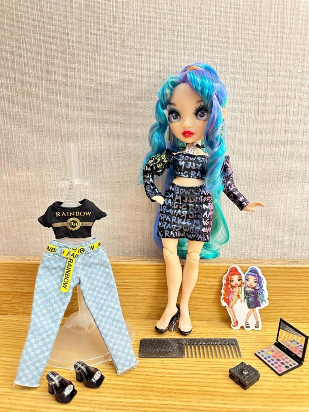 Collectible rare Holly De’Vious Twin Special Edition Rainbow High Fashion doll